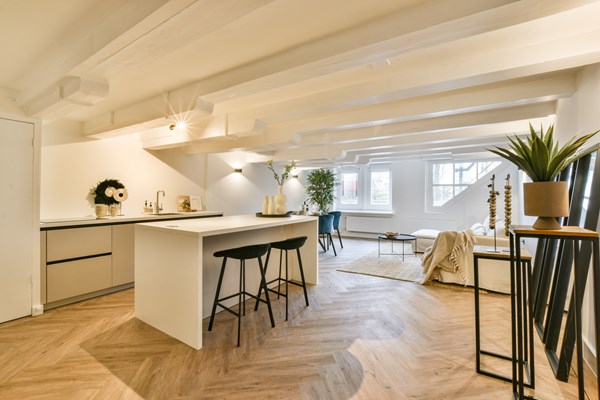 Under offer: Amstel 190, 1017 AG Amsterdam